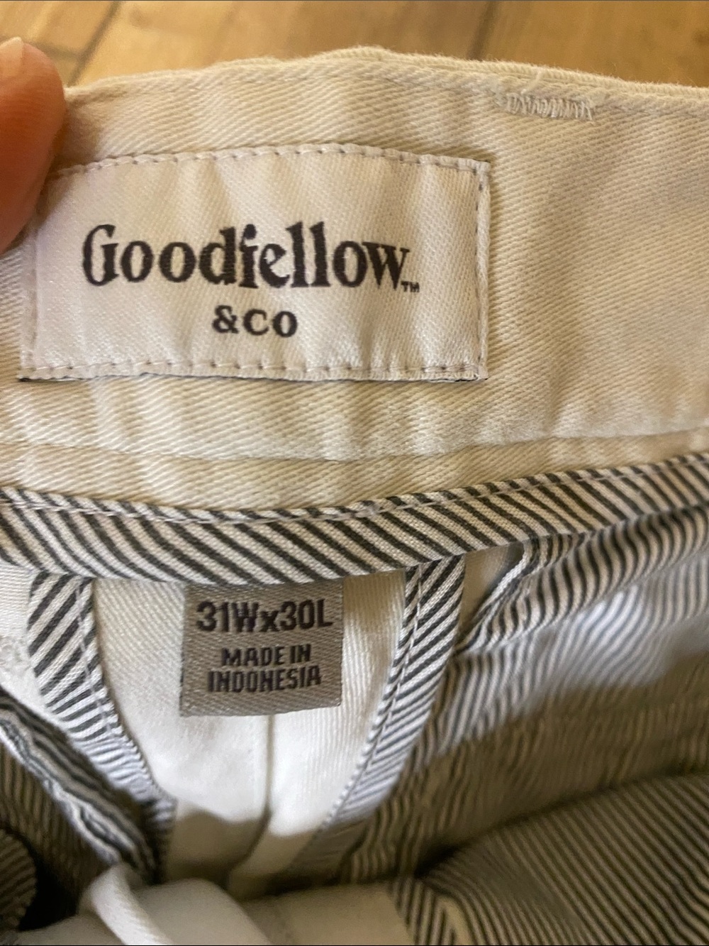 NWT Goodfellow & Co Men’s Off-White Chino Pants 31x30 - Picture 2 of 5